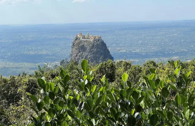 6. Asal-usul Nama Gunung