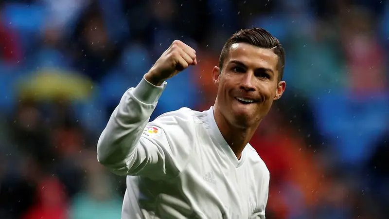 Dua Gol Cristiano Ronaldo Bawa Real Madrid Permalukan Gijon