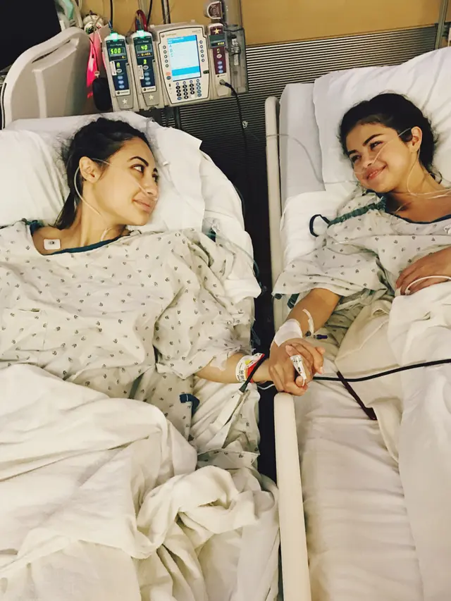 [Bintang] Selena Gomez - Francia Raisa