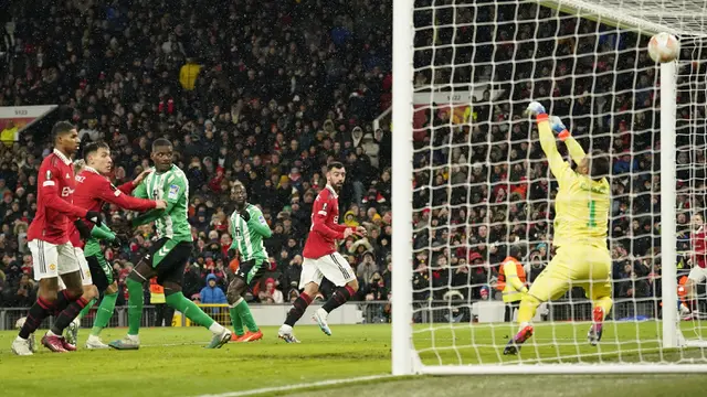 Foto: Bangkit dari Keterpurukan, MU Libas Real Betis di Liga Europa 2022/2023