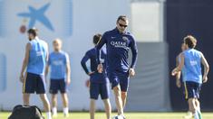 Pelatih Barcelona Luis Enrique di Sports Center FC Barcelona . (AFP Photo/ Josep Lago)