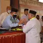 Lembaga Pemasyarakatan (Lapas) kelas IIA Gorontalo mewisudakan sebagian warga binaan yang telah menamatkan dirinya belajar iqro dan Al-Qur’an. (Arfandi Ibrahim/Liputan6.com)