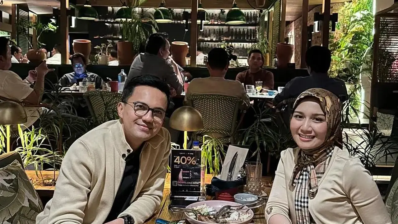 Sahrul Gunawan dan Dine Mutiara Aziz