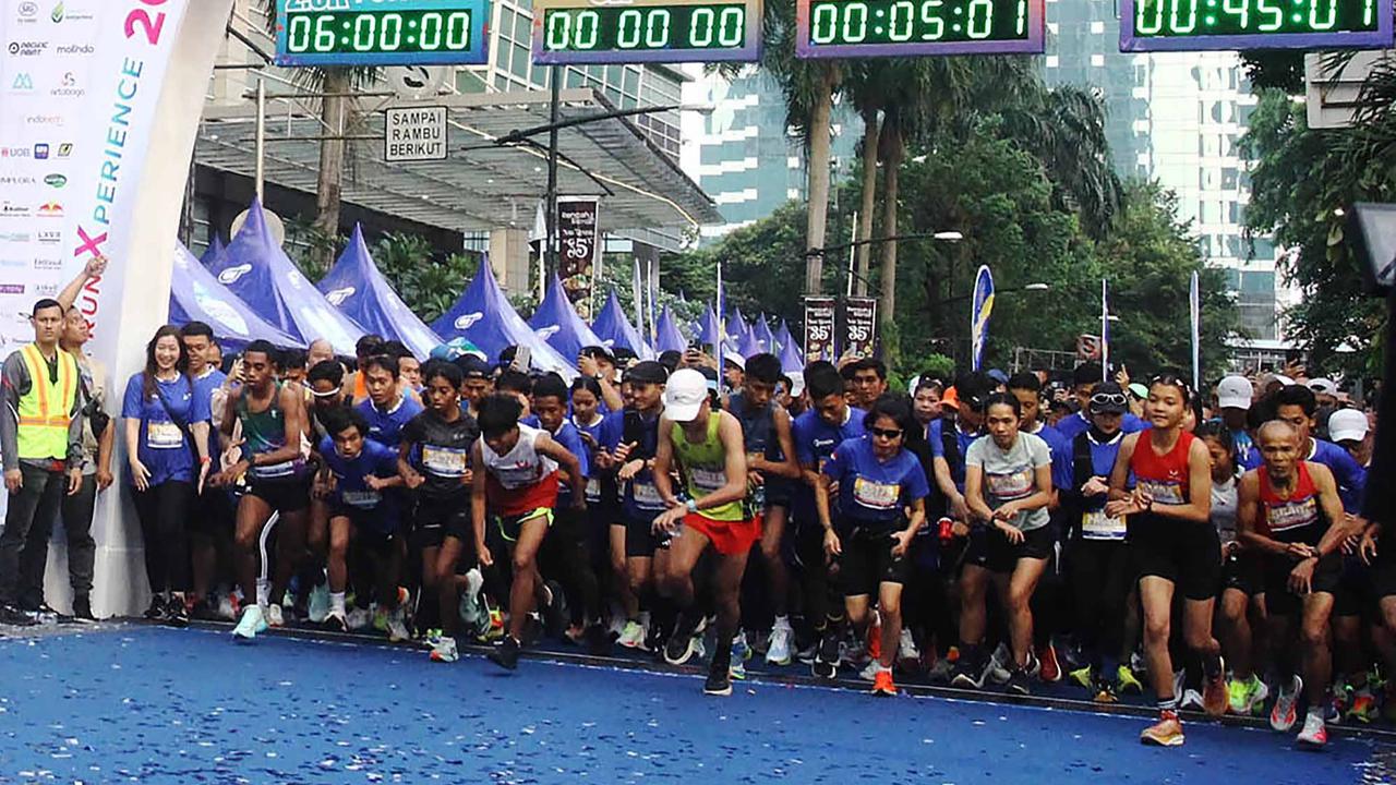 FOTO: Ribuan Pelari Ikuti Crystalin RunXperience 2025 di Lippo Mall Nusantara