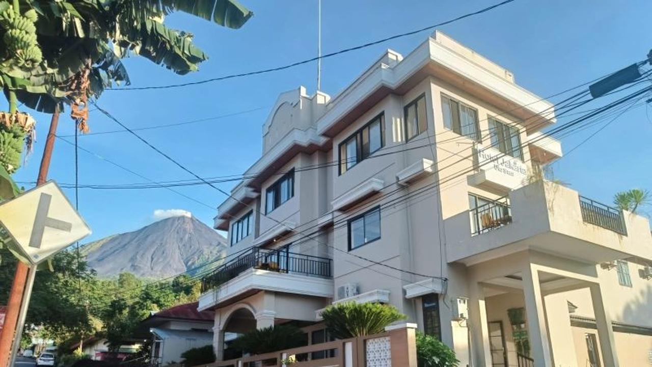 Aktivitas Gunung Karangetang Meningkat: Pos PGA Rekam 132 Gempa Embusan dalam Sehari