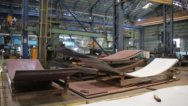 Industri logam