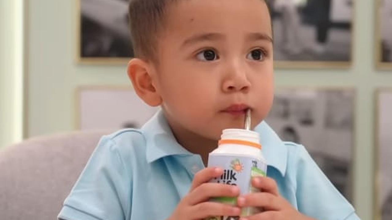 Nagita Slavina Korek Alasan Rayyanza Menangis Karena Anak Fitri Tropica di Sekolah