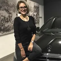 Artis seksi Nikita Mirzani baru saja genap usianya 31 tahun pada 17 Maret 2017. Ulang tahun bersama anak-anak panti asuhan baru saja digelar di daerah Tanah Abang, Jakarta Pusat. (Instagram/nikitamirzanimawardi_17)