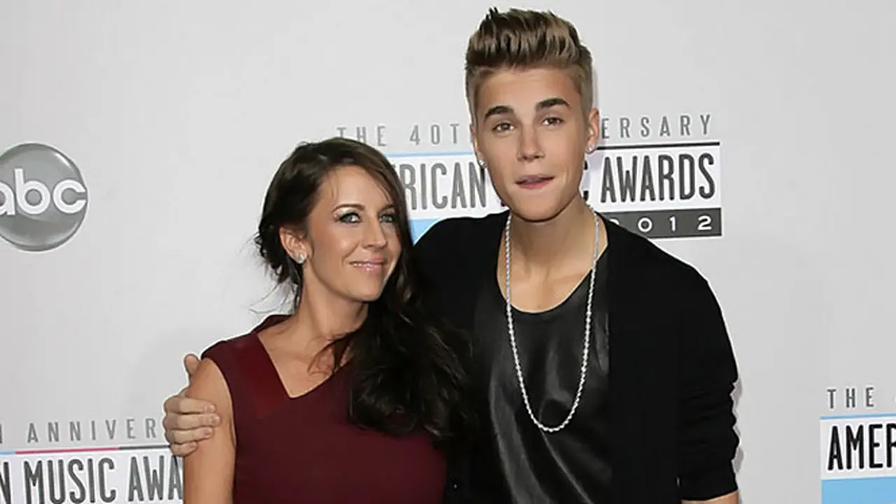mallete-bieber-140126c.jpg