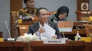 Menpora Zainudin Amali mengikuti rapat kerja dengan Komisi X DPR di Kompleks Parlemen, Senayan, Jakarta, Selasa (31/1/2023). Rapat membahas mengenai evaluasi program kerja dan anggaran tahun 2022, persiapan pelaksanaan program kerja tahun 2023, serta program anggaran Kemenpora sesuai struktur organisasi baru. (Liputan6.com/Faizal Fanani)