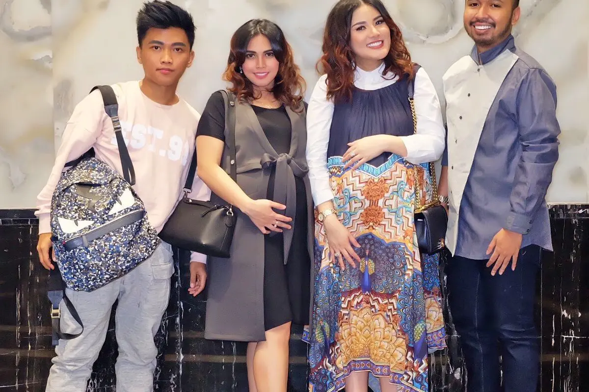 [Bintang] Nindy Ayunda di Konser 3 Diva