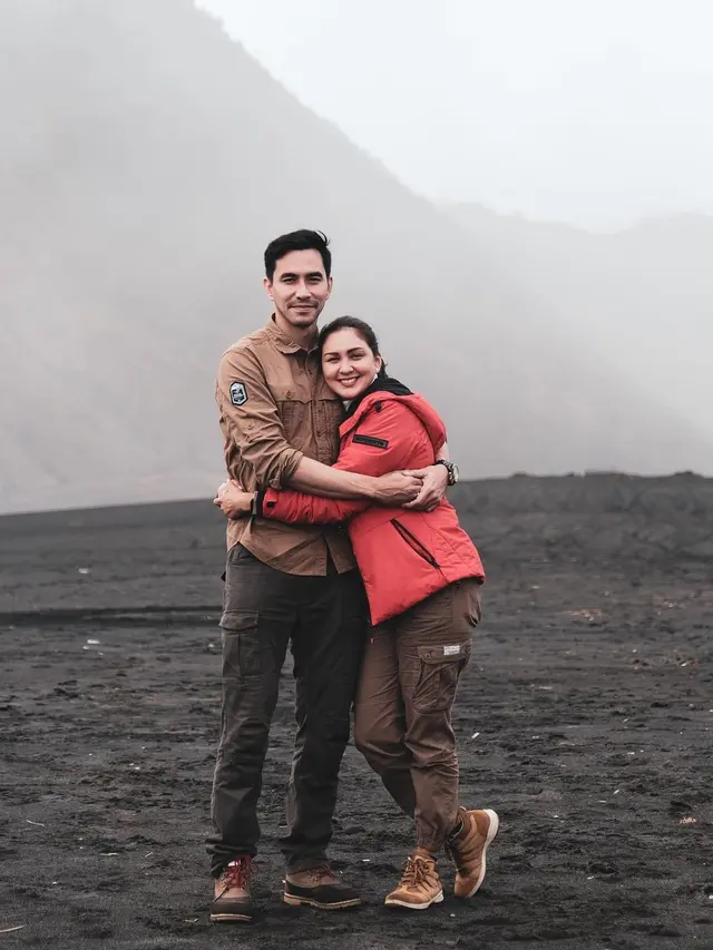 Darius Sinathrya dan Donna Agnesia. (Foto: Instagram @darius_sinathrya)