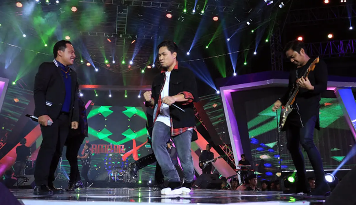 Setiap malam pergantian tahun selalu meriah dengan berbagai perayaan. Gempita 2018, salah satu acara yang diadakan untuk menyambut tahun baru 2018. (Deki Prayoga/Bintang.com)