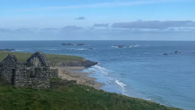 Great Blasket Island menawarkan 2 orang tinggal tinggal gratis dan dibayar di sebuah vilanya di Irlandia. (Dok: Instagram Great Blasket Island)