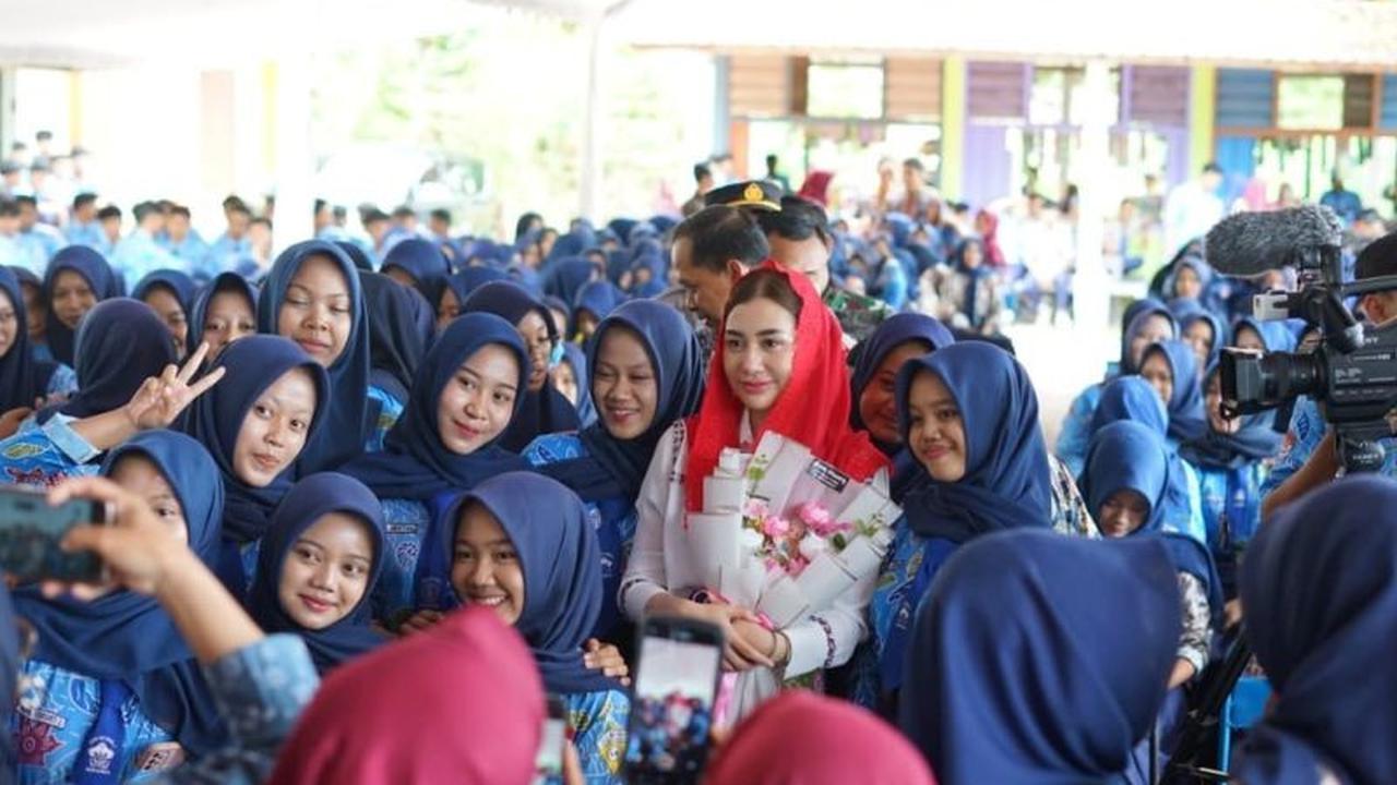 Anggota DPR Dorong Gen Z Manfaatkan Peluang Besar di Industri Kreatif