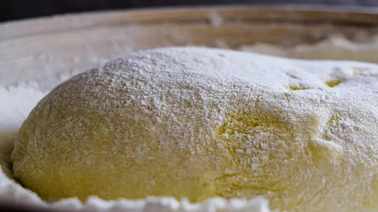 Resep Kue Lapis Legit Kukus yang Sering Jadi Sajian Wajib Saat Lebaran