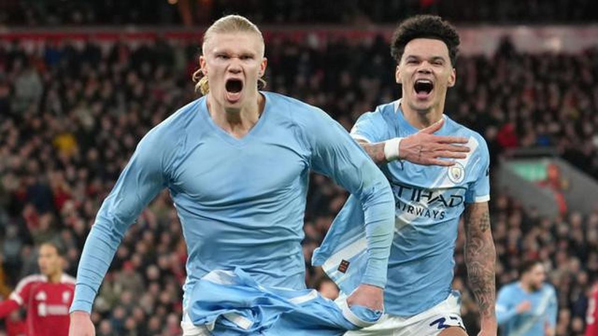 Agen Erling Haaland Bantah Kontak dengan Barcelona, Masih Bahagia di Manchester City