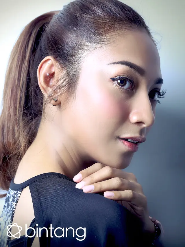 [Bintang] Dinda Kirana