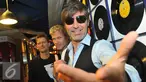 Para personil MLTR berfoto saat wawancara dengan Liputan6.com di Jakarta, Rabu (19/8/2015). Mereka mengikuti perkembangan musik Indonesia dan menyukai suara penyanyi Indonesia Judika dan Agnez Mo dan. (Liputan6.com/Herman Zakharia)