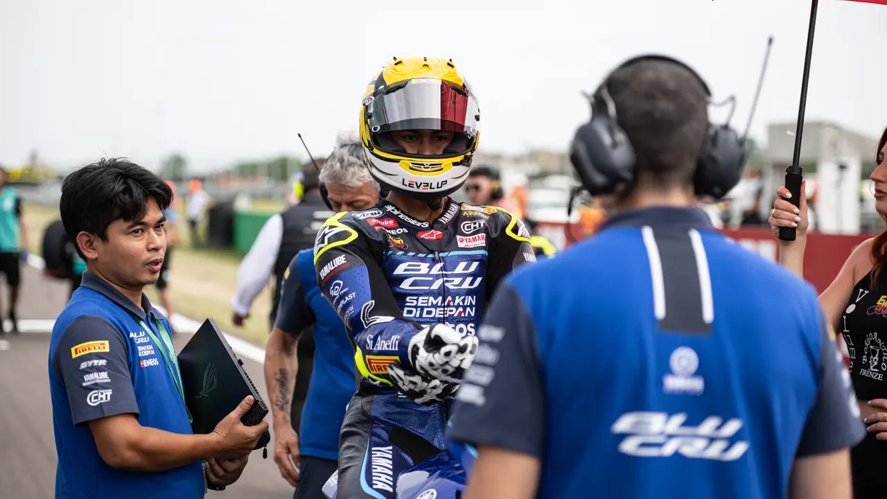Aldi Satya Mahendra Saat Turun di Kejuaraan Dunia Supersport 600 2025