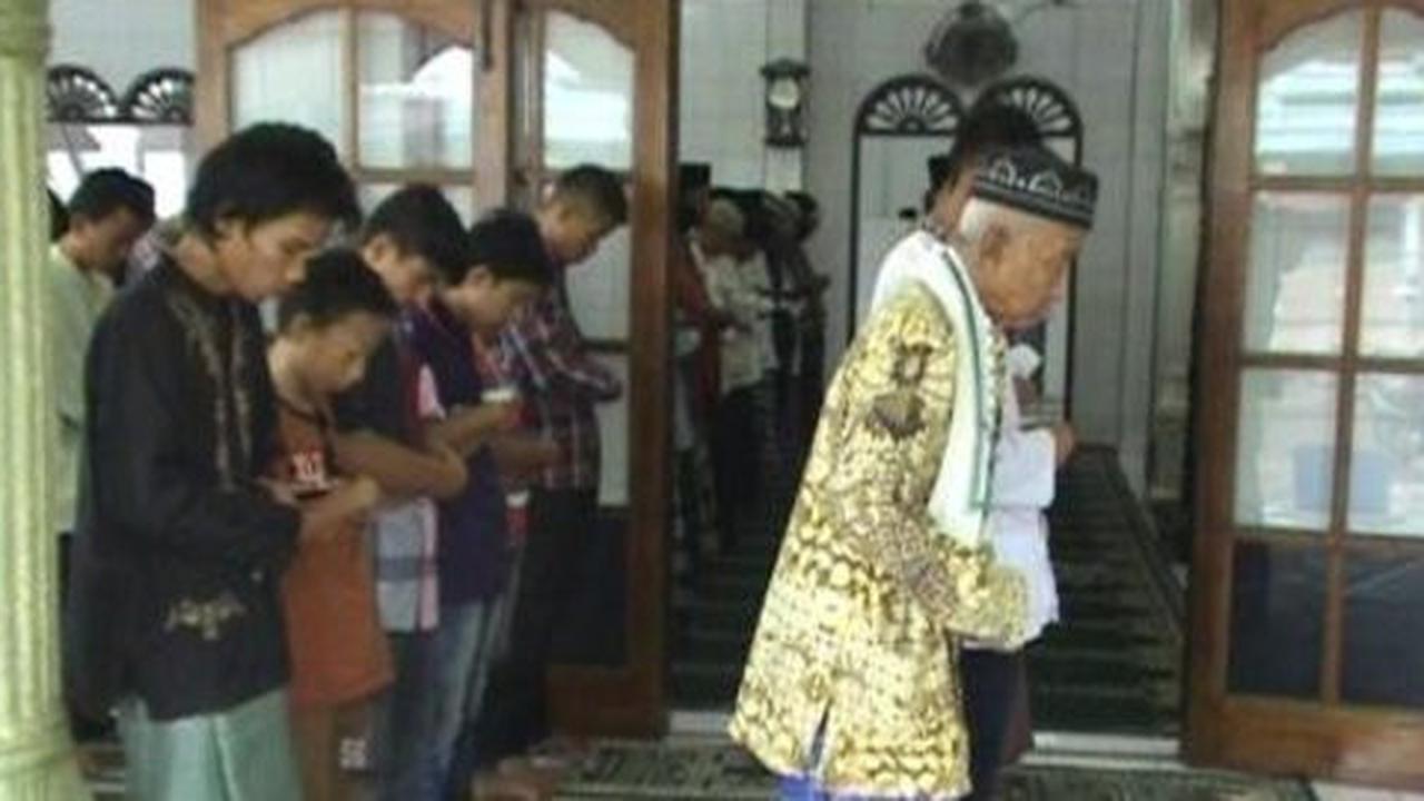 Jemaah Tarekat Syattariyah baru pagi tadi gelar Salat Idul Fitri