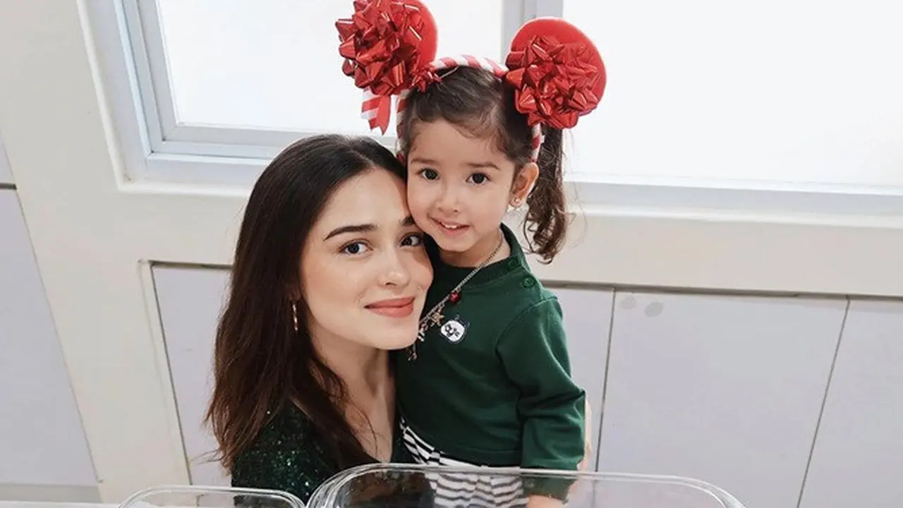 7 Potret Putri Pertama Yasmine Wildblood, Wajah Blasterannya Bikin Gemas