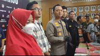 Kapolres Sukoharjo, AKBP Wahyu Nugroho Setyawan saat Pimpin Rilis Pembunuhan Siswi SMP (Dewi Divianta/Liputan6.com)