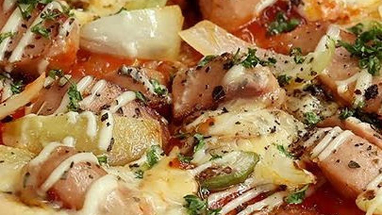 5. Crispy Pizza Sambal Matah Tanpa Oven