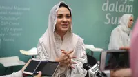 Andien Mewujudkan Keinginannya Menghibur Lansia Di Bulan Ramadan Kali Ini