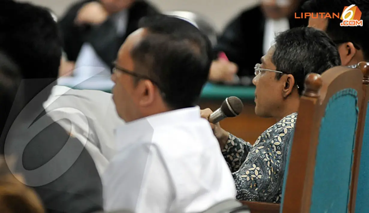 Terdakwa kasus dugaan suap pengaturan kuota impor daging sapi dan pencucian uang, Ahmad Fathanah juga menjadi saksi dalam sidang lanjutan Luthfi Hasan Ishaaq (Liputan6.com/Abdul Aziz Prastowo)