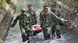 Kolinlamil Praktek Penanggulangan Korban Banjir