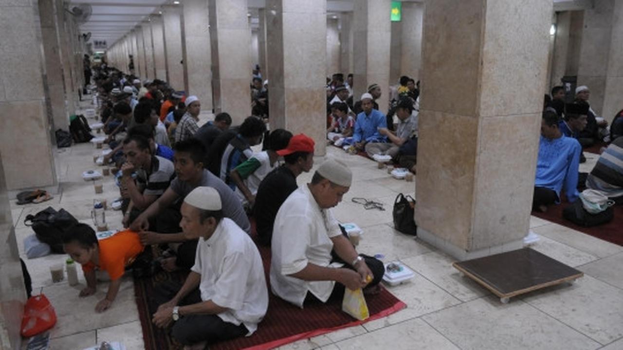 Buka puasa bersama di Masjid Istiqlal