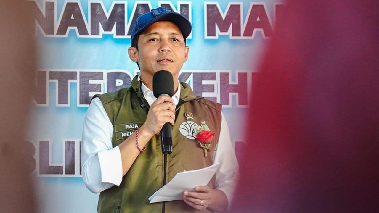 Menteri Kehutanan Ajak Masyarakat Maksimalkan Perhutanan Sosial untuk Ekonomi dan Lingkungan