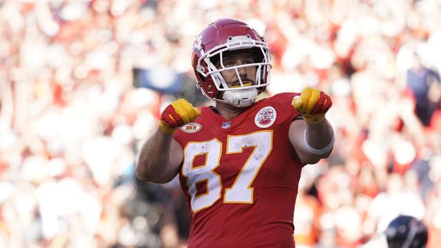 Travis Kelce. (AP Photo/Ed Zurga)