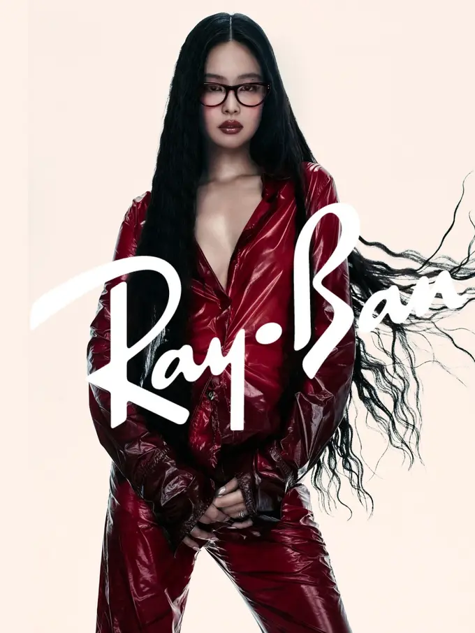 Jennie BLACKPINK Tampil Serba Merah, Resmi Jadi Global Ambassador Terbaru Ray-Ban
