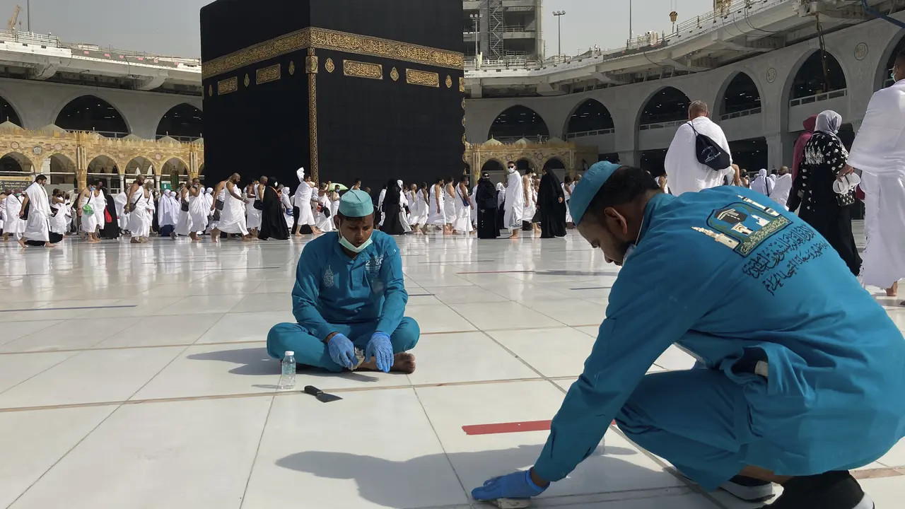 Arab Saudi Akhiri Pembatasan Covid-19