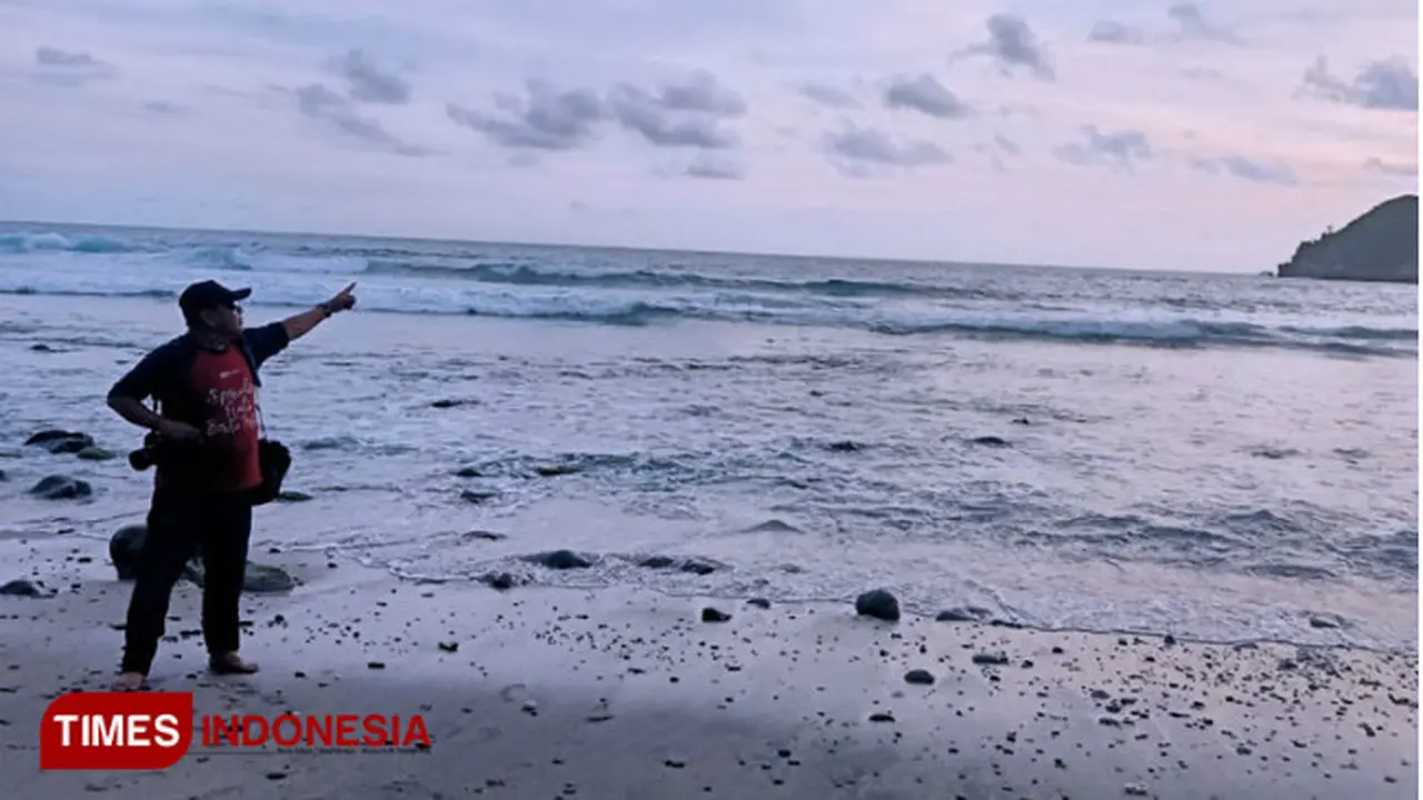 Kali Uluh, Pantai di Pacitan nan Bersih dan Nyaman