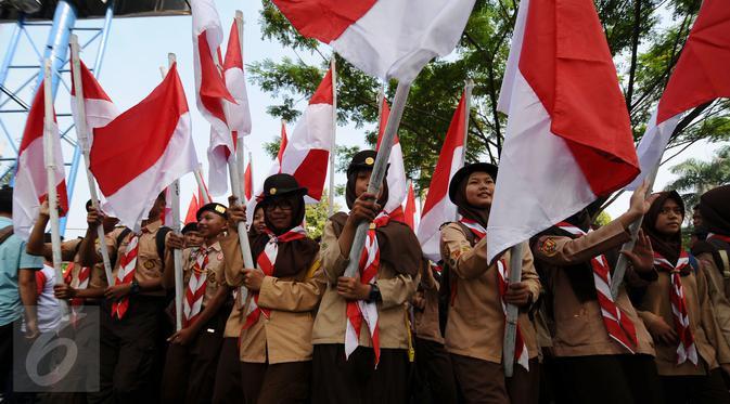 Selain beragam budaya dan tempat wisata, Indonesia juga memiliki bahasa yang beragam. 