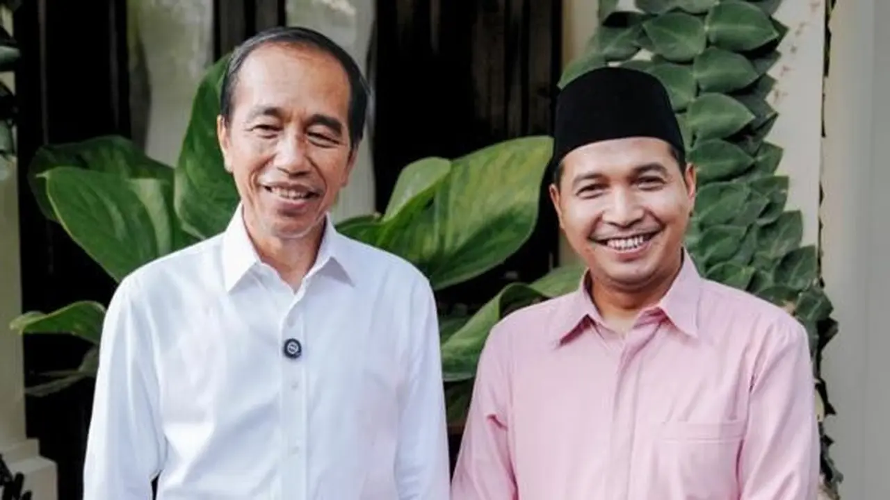 Wakil Wali Kota Madiun yang juga Ketua DPW PSI Jawa Timur Bagus Panuntun (sebelah kiri) bersama Presiden RI ke-7 Joko Widodo atau Jokowi.