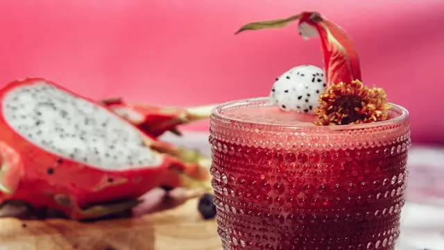 Resep Jus Buah Naga dan Manfaatnya yang Perlu Kamu Tahu - Food Fimela.com
