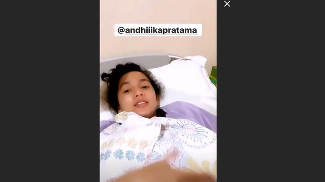 Unggahan Ussy Sulistiawaty