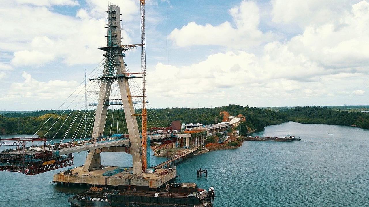 Sejarah Panjang dan Biaya Pembangunan Jembatan Suramadu yang Kini Viral Minta Dirobohkan