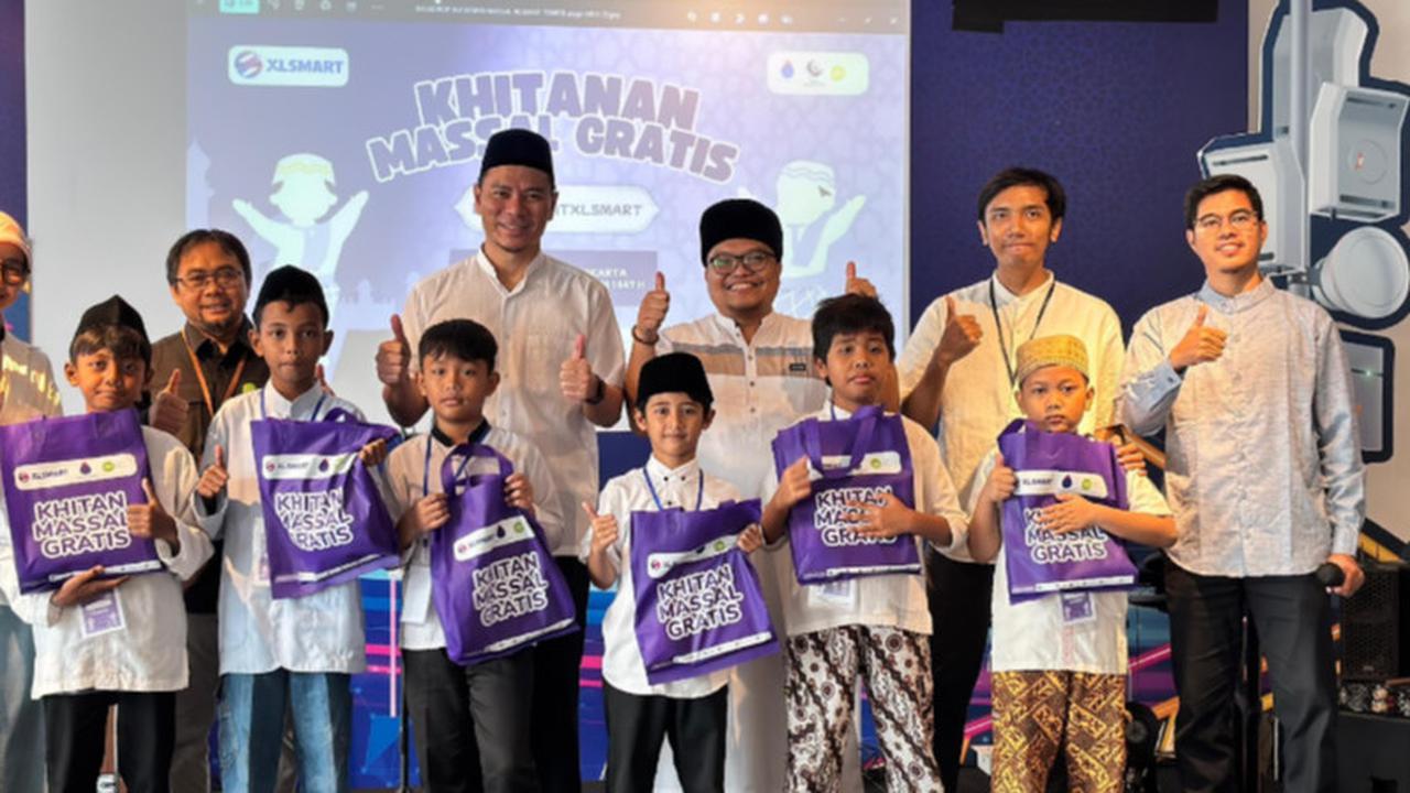 Perkuat Semangat Berbagi di Muharram, MTXLSMART Hadirkan Aksi Inspiratif untuk Anak-anak Yatim