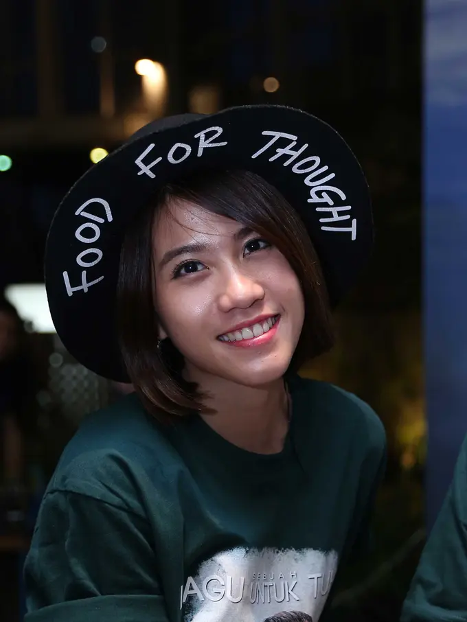 [Bintang] Gigi eks Cherrybelle