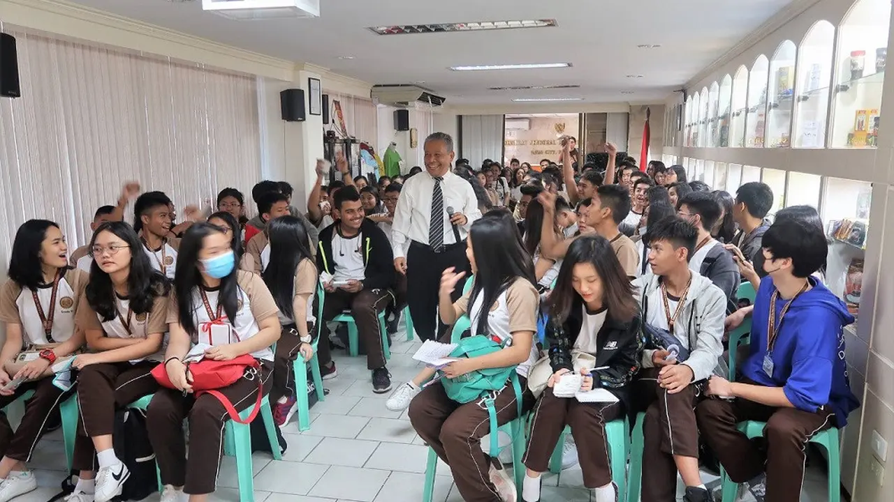 KJRI Davao City Promosikan Indonesia Kepada 770 Siswa