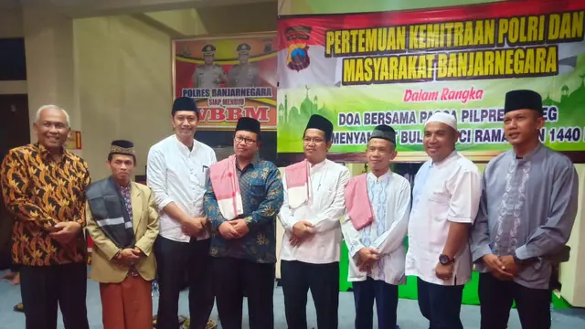 Dekalarasi damai Paska-Pilpres 2019 di Banjarnegara. (Foto: Liputan6.com/Polres BNA/Muhamad Ridlo)