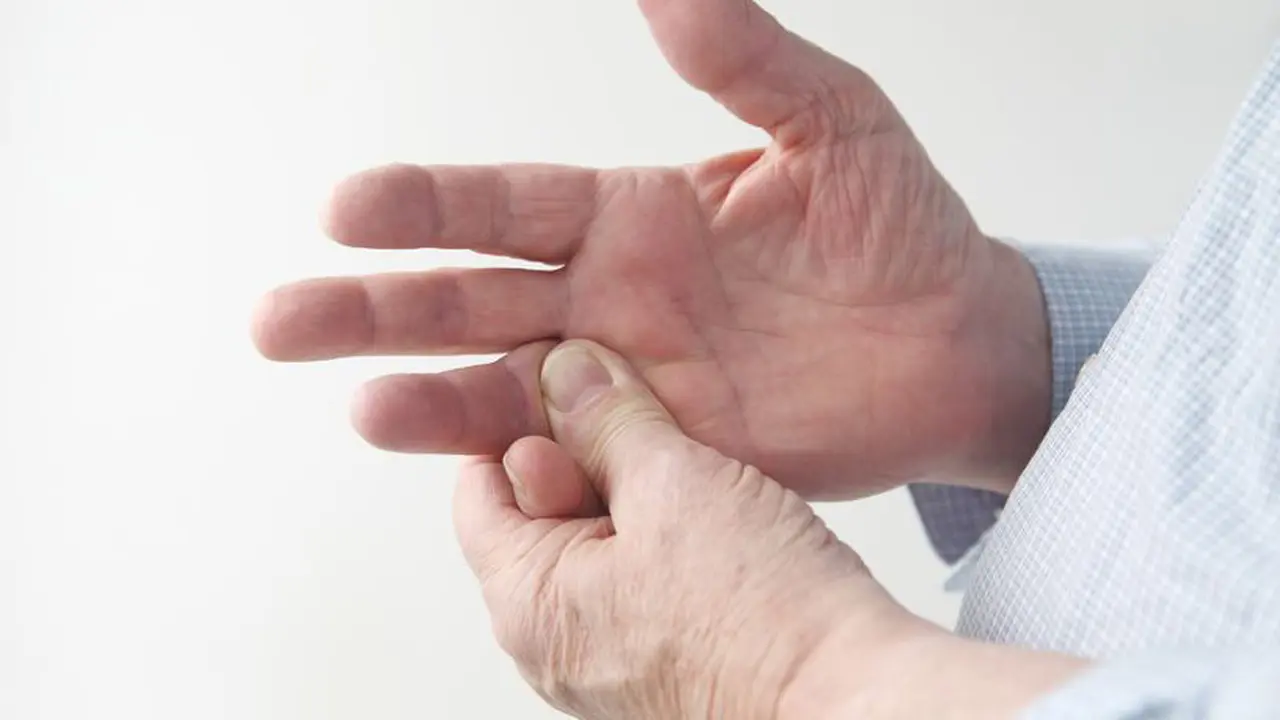 Trigger Finger, ketika Jari Tangan Terkunci