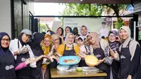 Jelang Hari Raya Idulfitri, Sandiaga Uno Gelar Pelatihan Buat Kue Kering Lebaran
