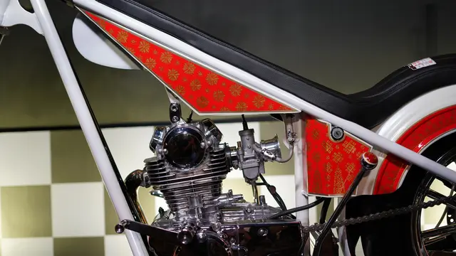 Motor Kustom Chopper Muka Dua Ini Tampil Istimewa (Ist)
