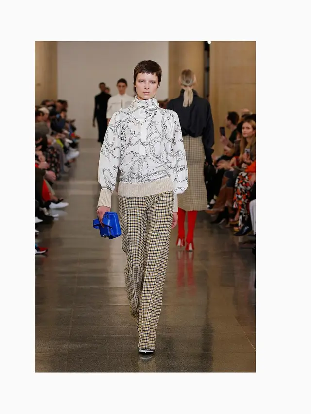 Victoria Beckham di London Fashion Week